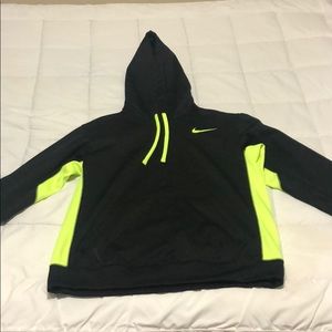 Nike Therma-Fit Hoodie